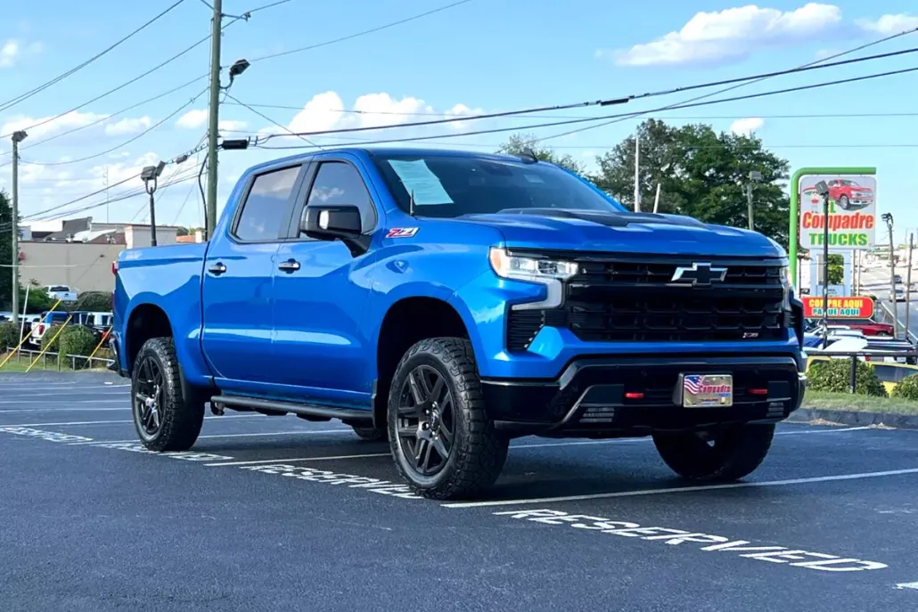 2024 Chevrolet Silverado 1500 Trail Boss LT photo 1