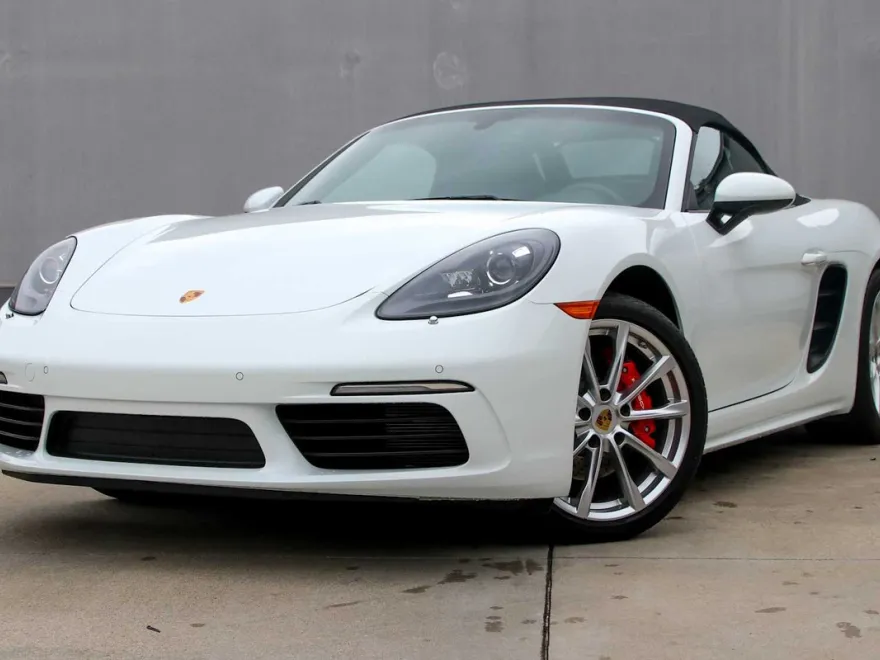 2022 Porsche Boxster S photo 1