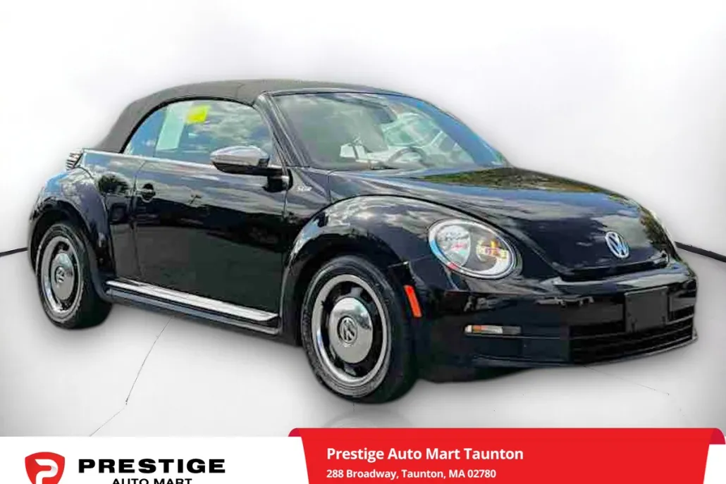 2013 Volkswagen Beetle Convertible 2.5L photo 1