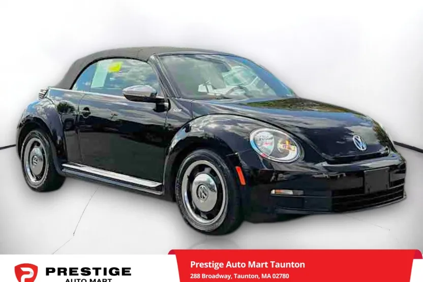 2013 Volkswagen Beetle Convertible 2.5L photo 1
