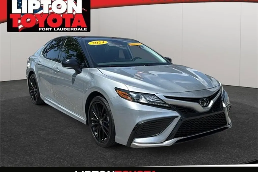 2024 Toyota Camry XSE photo 1