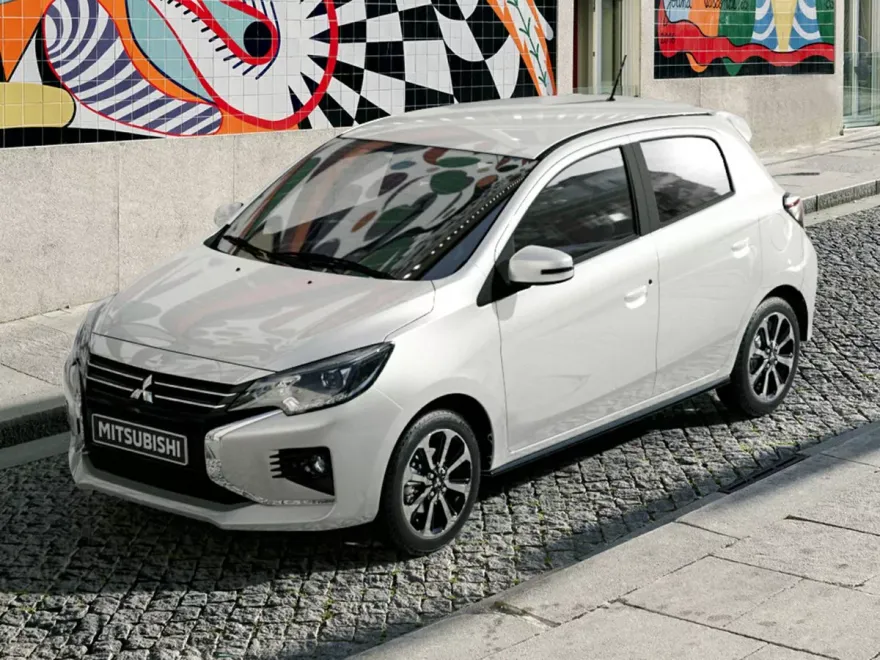 2024 Mitsubishi Mirage Black Edition photo 1