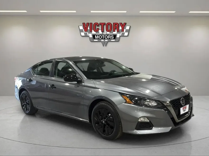 2022 Nissan Altima 2.5 photo 1