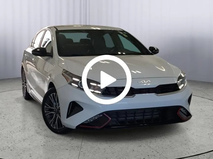 2023 Kia Forte GT-Line photo 1