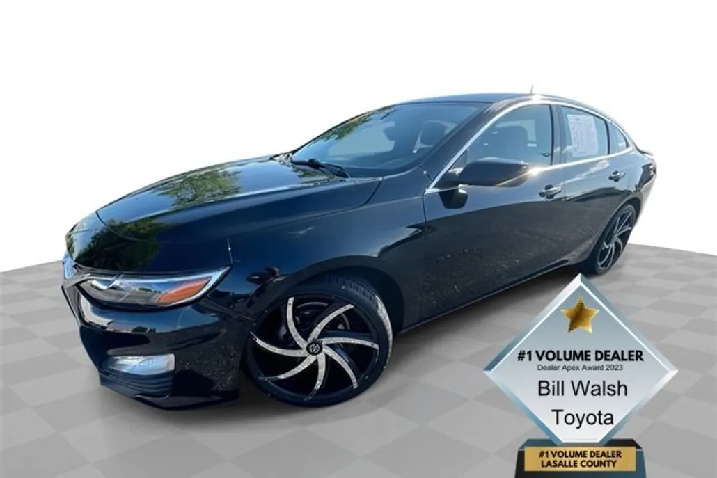 2022 Chevrolet Malibu RS photo 1