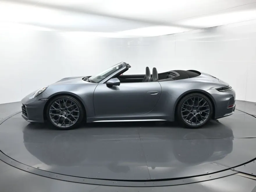 2026 Porsche 911 T photo 1