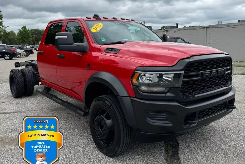 2023 Ram 5500 photo 1