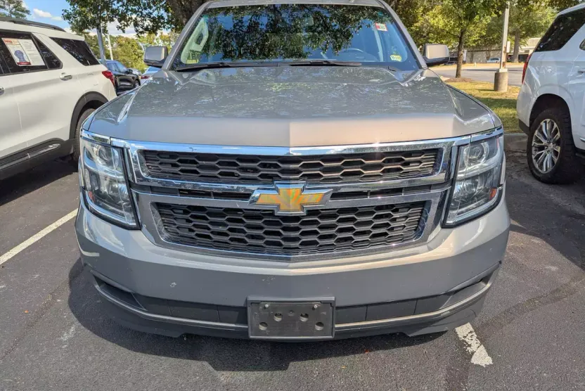 2018 Chevrolet Tahoe LT photo 1