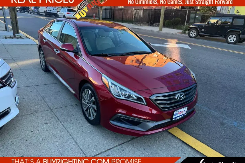 2016 Hyundai Sonata Sport photo 1