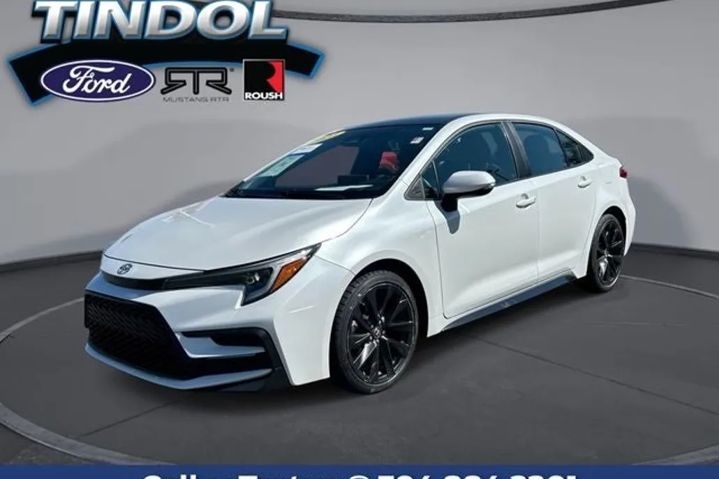 2023 Toyota Corolla XSE photo 1