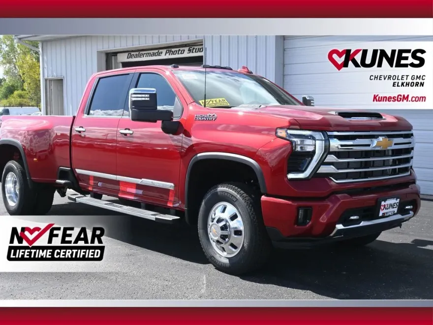 2026 Chevrolet Silverado 3500HD High Country photo 1