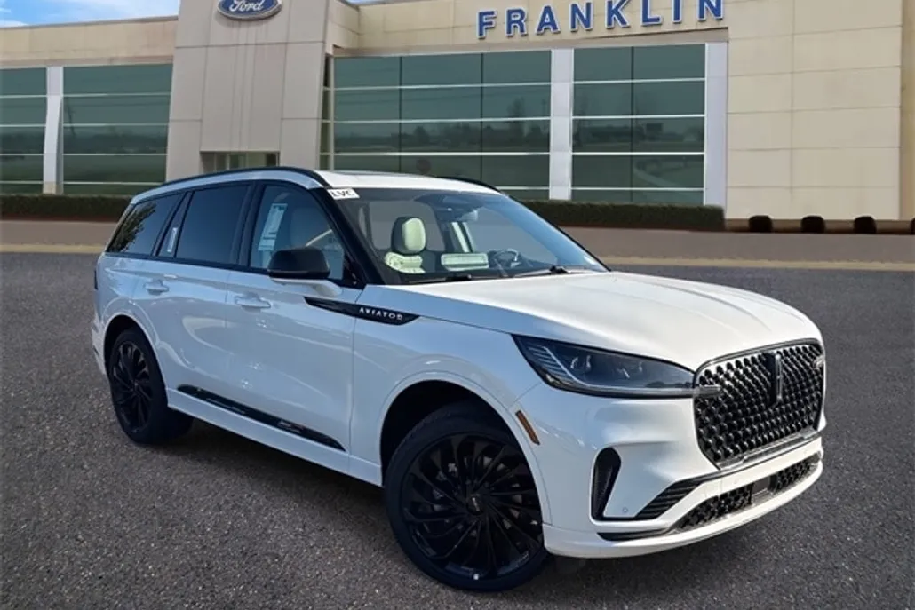 2025 Lincoln Aviator Reserve photo 1