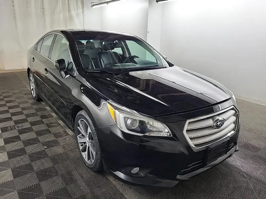 2017 Subaru Legacy 2.5i Limited photo 1