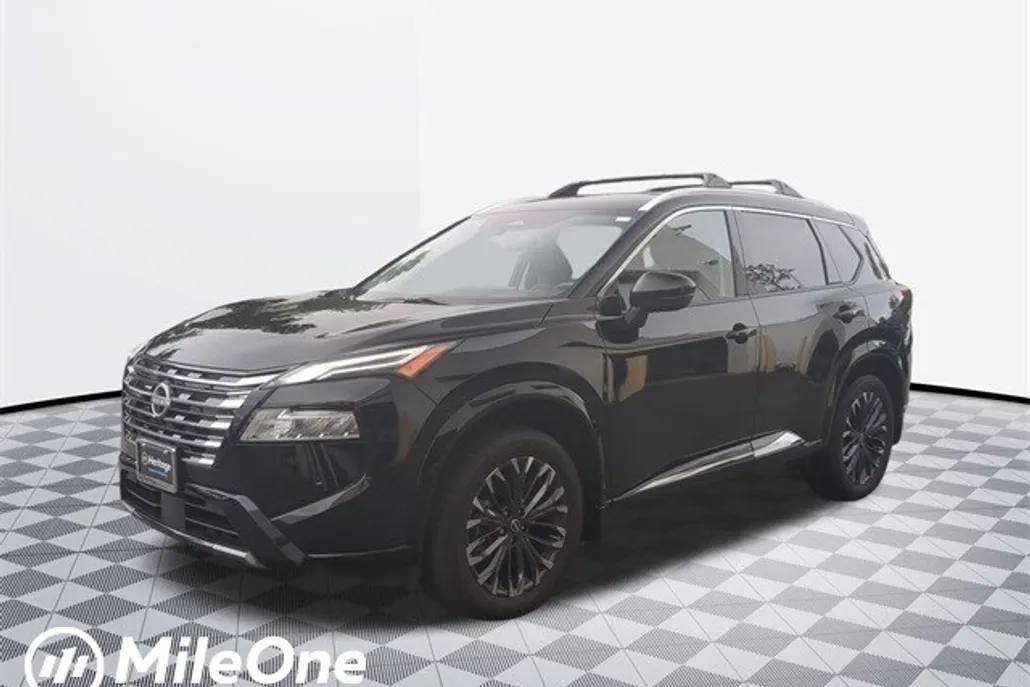 2024 Nissan Rogue Platinum AWD photo 1