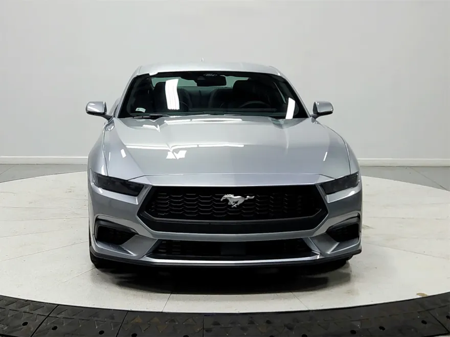 2025 Ford Mustang EcoBoost Premium photo 1