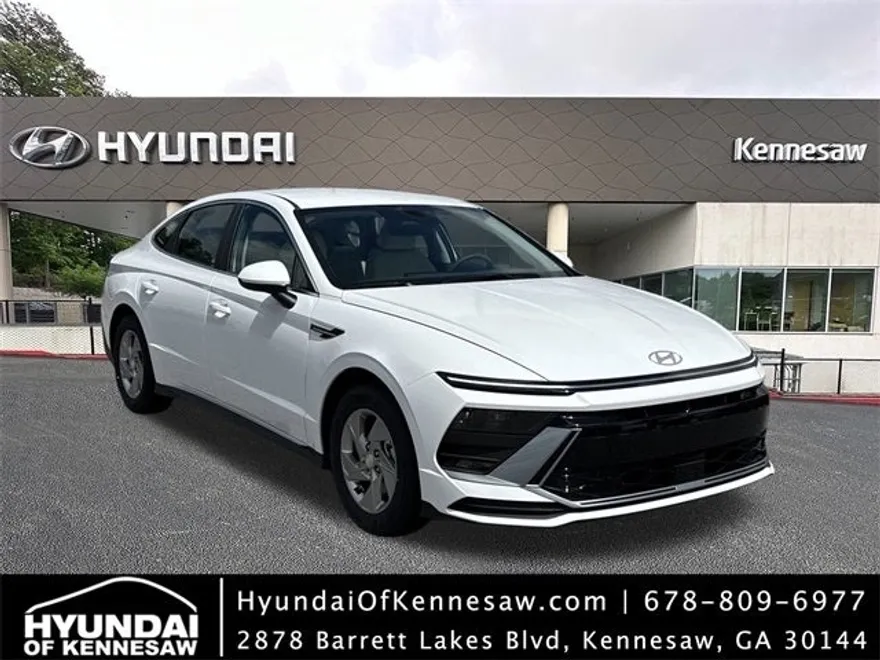 2025 Hyundai Sonata SE photo 1