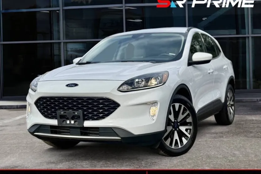 2020 Ford Escape SEL photo 1