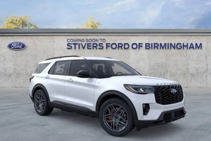 2025 Ford Explorer ST-Line photo 1