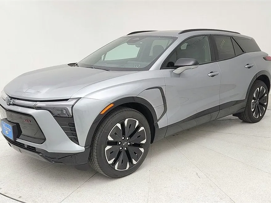 2025 Chevrolet Blazer EV RS photo 1