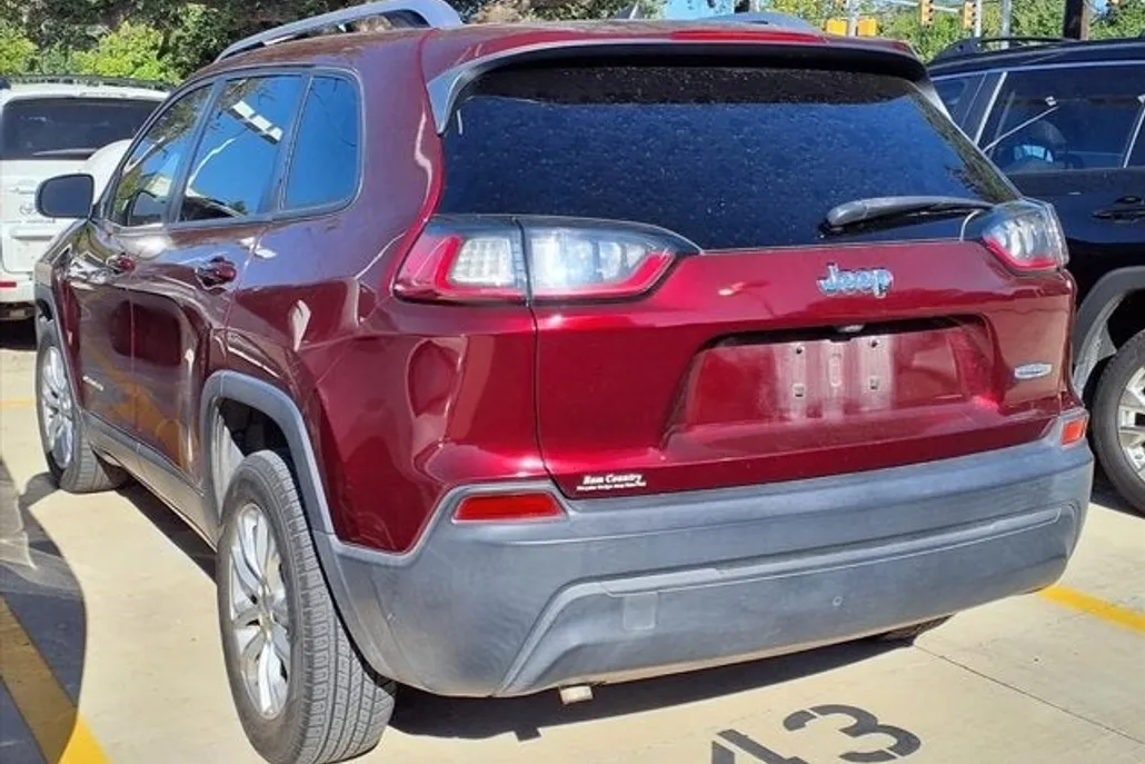 2020 Jeep Cherokee Latitude photo 1