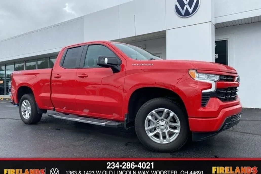 2022 Chevrolet Silverado 1500 RST photo 1