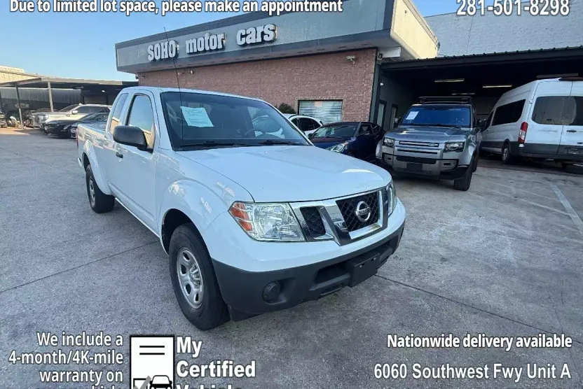 2017 Nissan Frontier King Cab S photo 1
