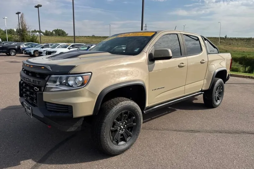 2022 Chevrolet Colorado ZR2 photo 1