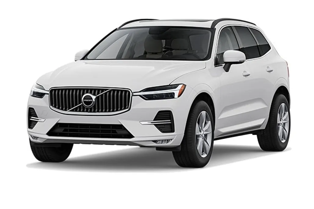 2022 Volvo XC60 Momentum photo 1