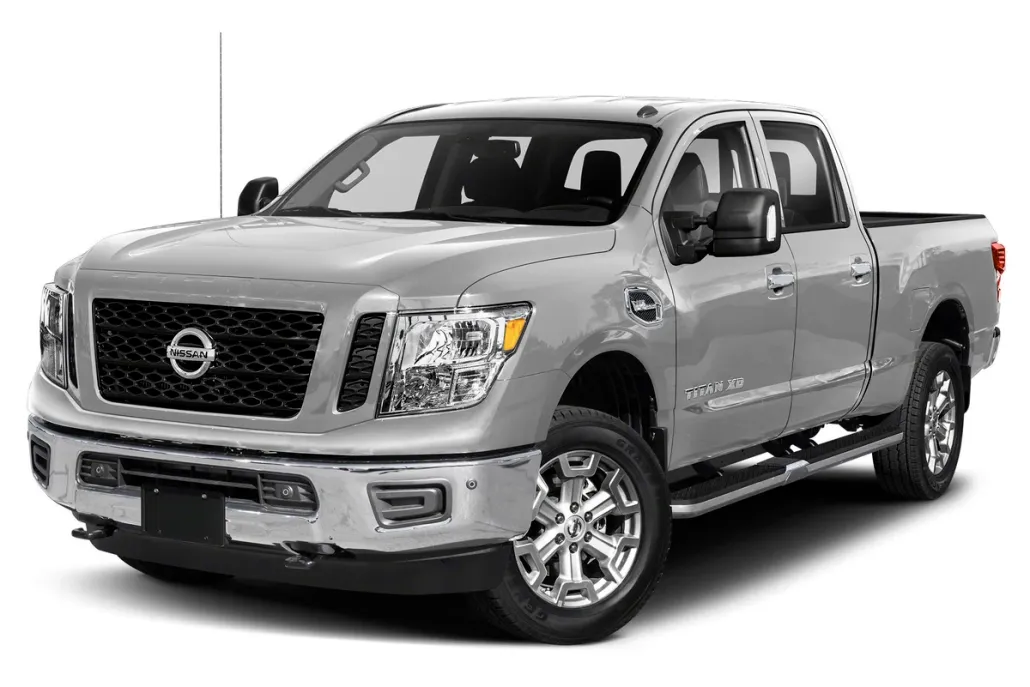 2019 Nissan Titan photo 1