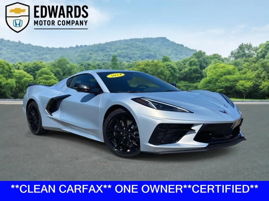 2024 Chevrolet Corvette Stingray 1LT photo 1