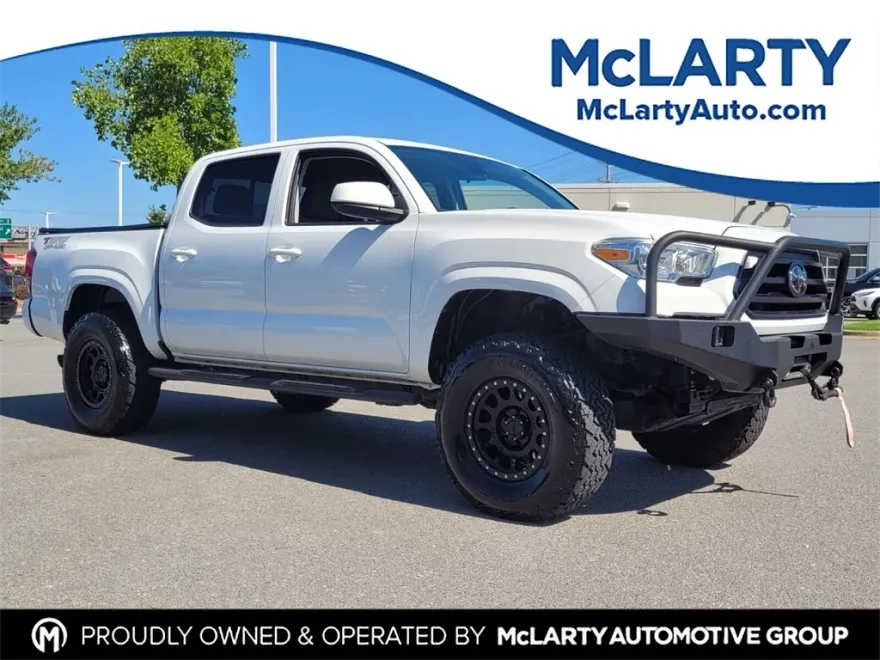 2020 Toyota Tacoma SR V6 photo 1