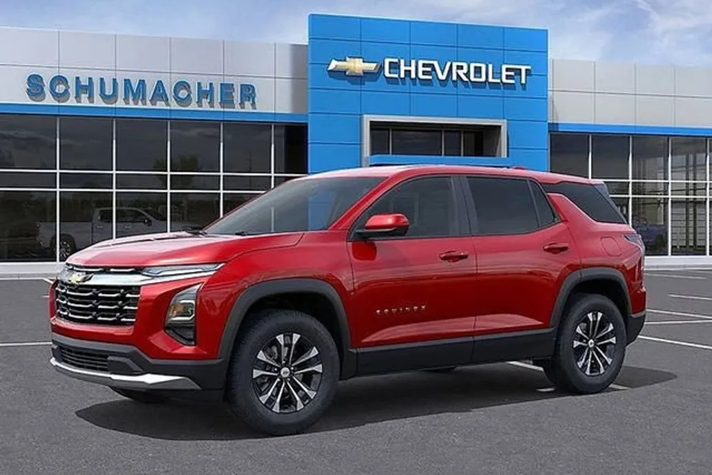 2026 Chevrolet Equinox LT photo 1