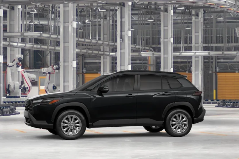 2026 Toyota Corolla Cross LE photo 1