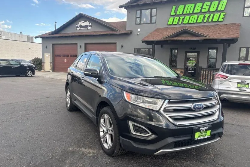 2015 Ford Edge Titanium photo 1