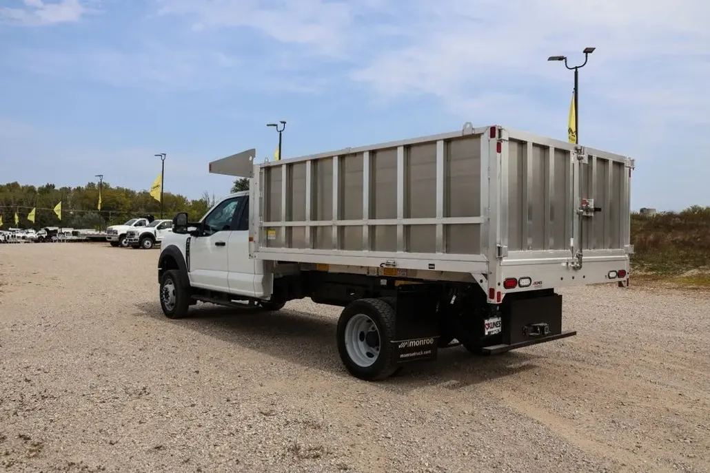 2025 Ford F-450 XL photo 1