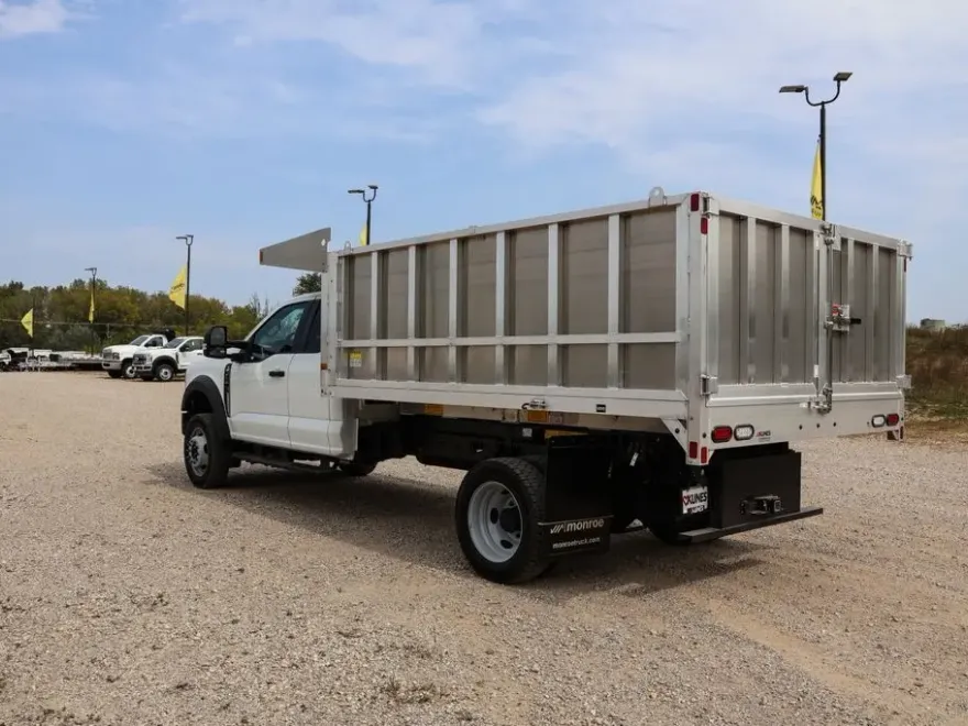 2025 Ford F-450 XL photo 1