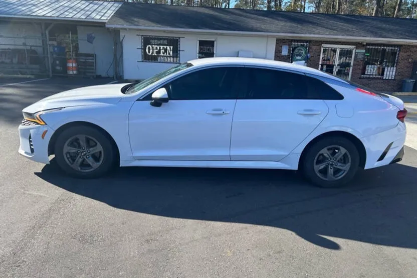 2021 Kia K5 LXS photo 1