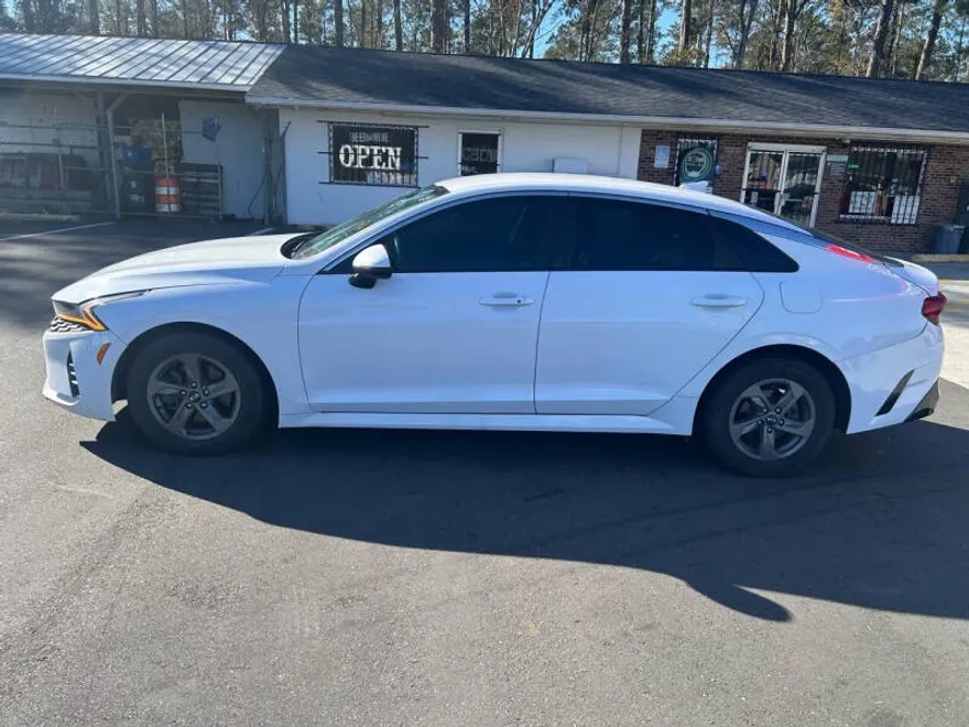 2021 Kia K5 LXS photo 1