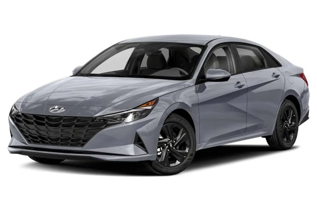 2023 Hyundai Elantra SEL photo 1