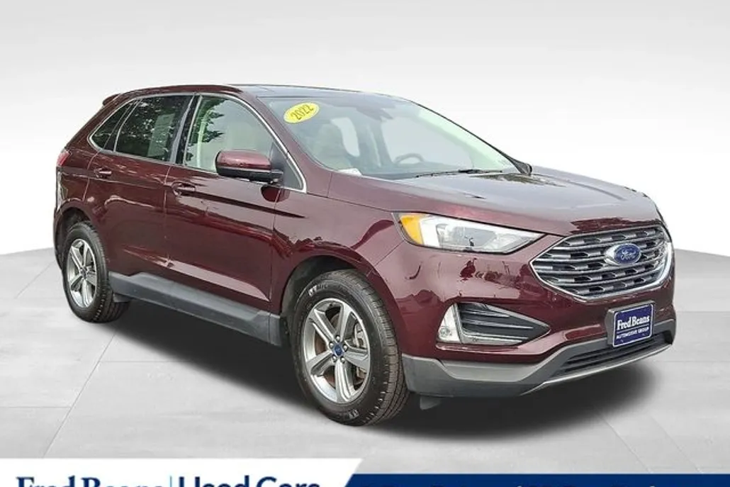 2022 Ford Edge SEL photo 1
