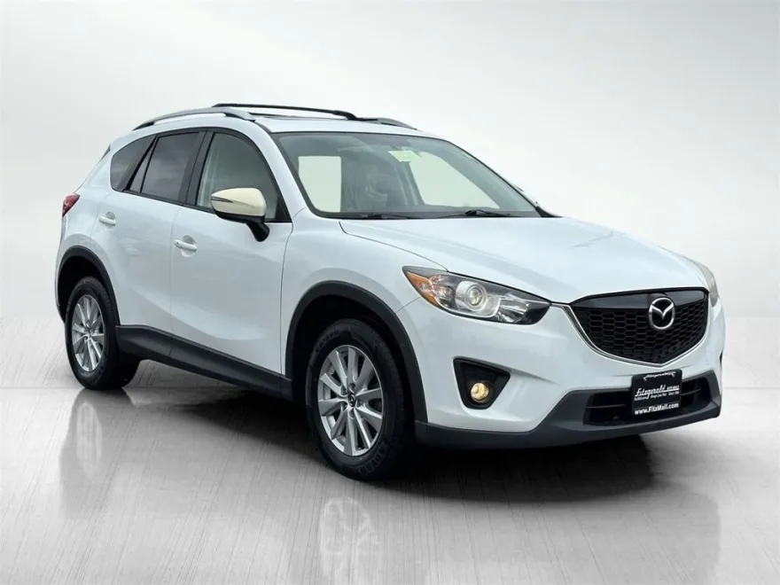 2015 Mazda CX-5 Touring photo 1