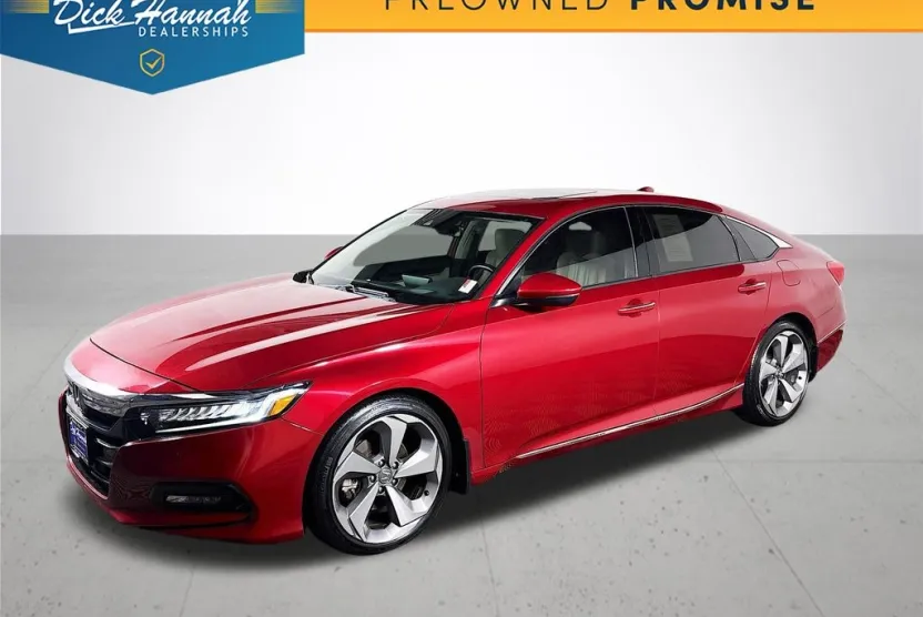 2018 Honda Accord Touring photo 1