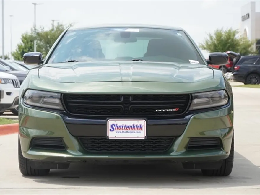 2021 Dodge Charger SXT photo 1