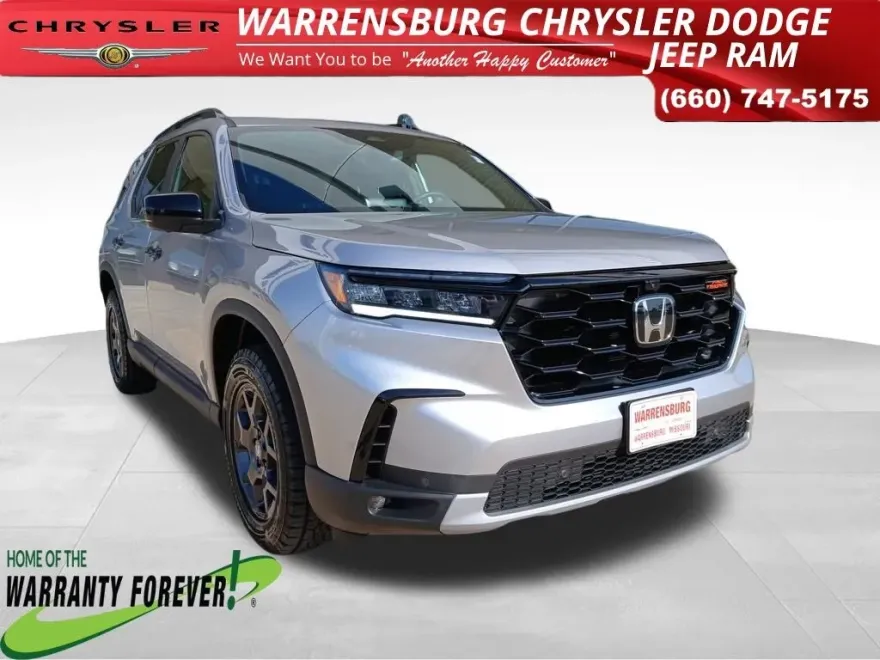 2025 Honda Pilot TrailSport photo 1