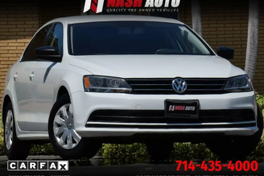 2015 Volkswagen Jetta 2.0 photo 1