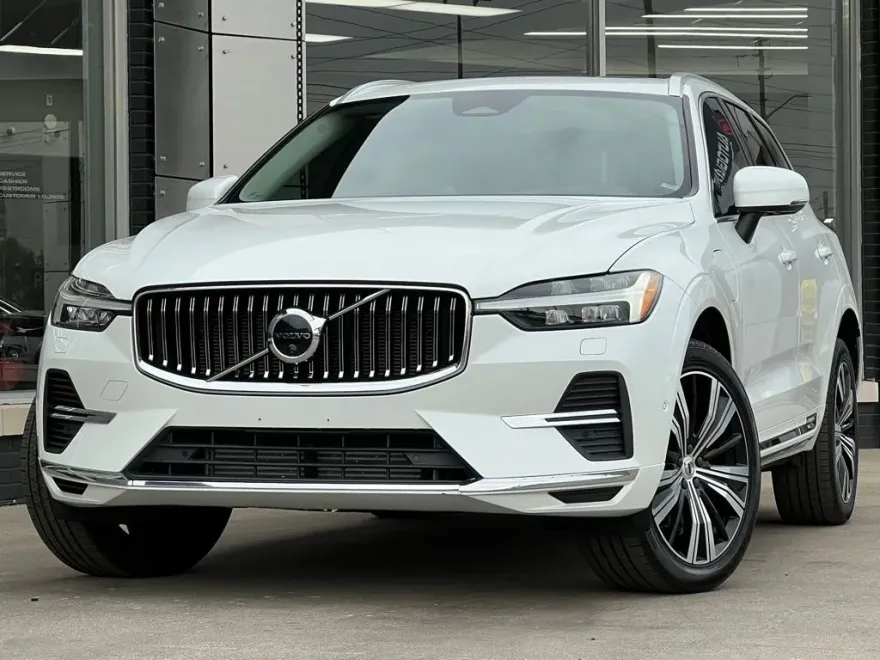 2022 Volvo XC60 Recharge T8 Inscription photo 1