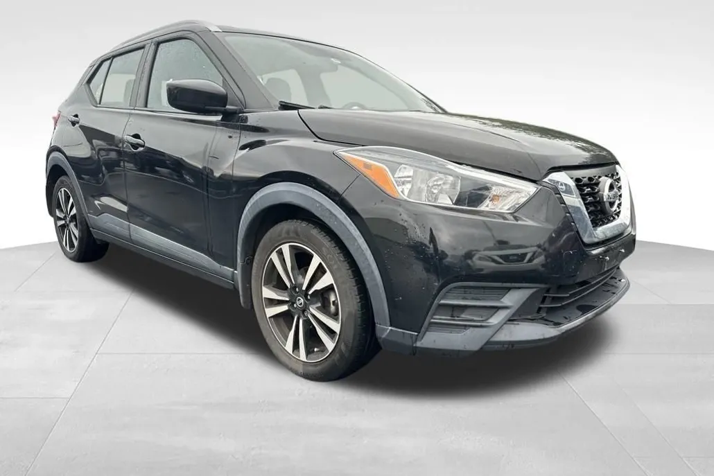 2018 Nissan Kicks SV photo 1