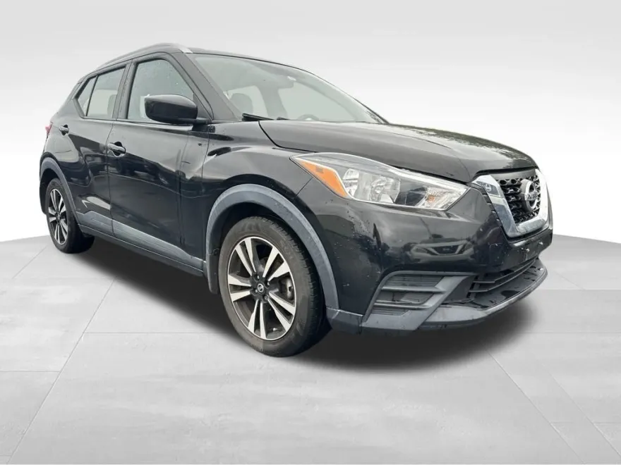 2018 Nissan Kicks SV photo 1