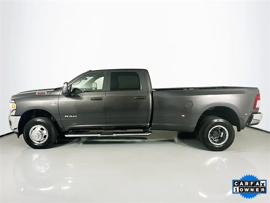 2024 Ram 3500 Big Horn photo 2