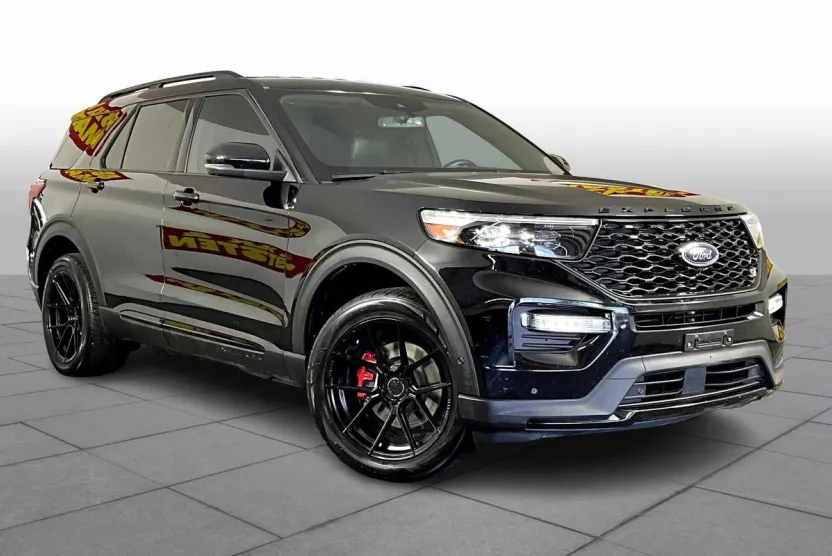 2020 Ford Explorer ST photo 1